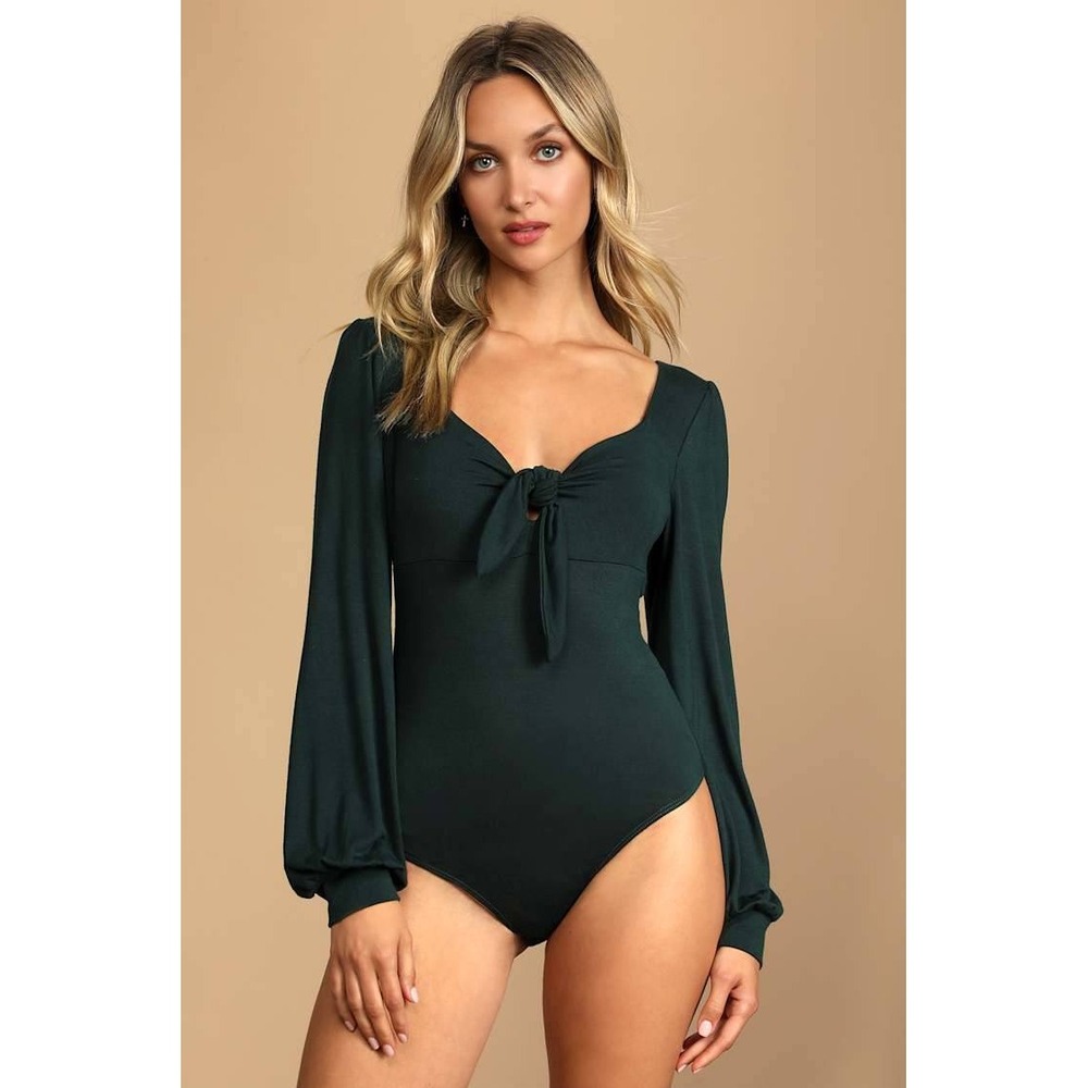 Lulus NWT 39R Forest Green Sweetheart Tie Front Long Bishop Sleeve Bodysuit M